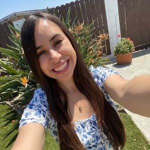 Meet your Posher, Arielle